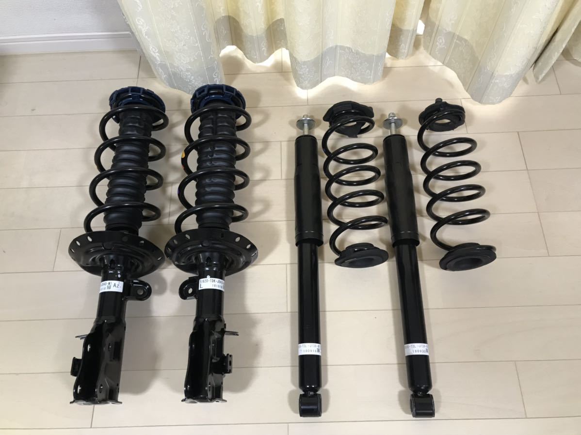 赤字超特価，新品 HONDA フリード GB5 新車外し純正サスペンション サスショックアブソーバー スタビライザー純正戻し品(サスペンションキット（一式）)｜売買されたオークション情報、yahooの商品情報をアー サスペンションキット（一式）