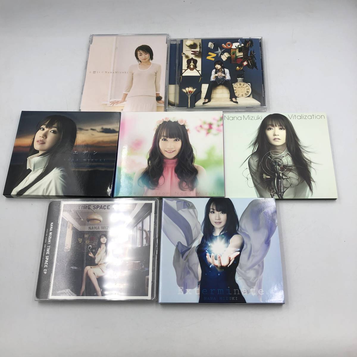 水樹奈々 Cd まとめ Get Up Shout 禁断のレジスタンス 革命デュアリズム エデン Metanoia 夢幻 Trickster 純潔パラドックス 他 32本 声優 売買されたオークション情報 Yahooの商品情報をアーカイブ公開 オークファン Aucfan Com