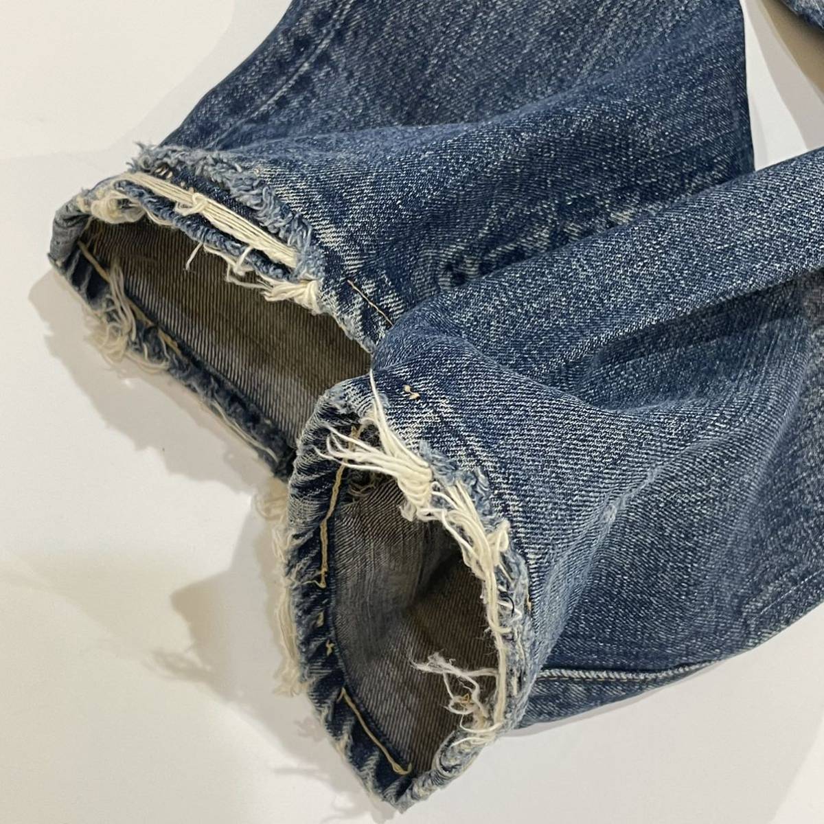 60s Vintage 70s USA Levis Levi's Jeans Big E - Denim | 1960s – vintage sale