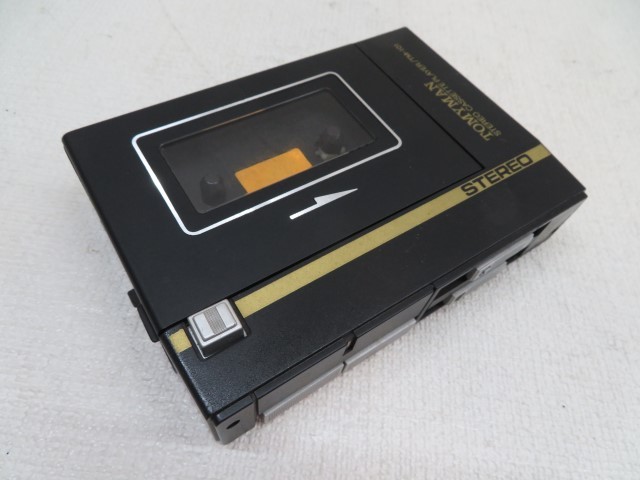 美品・動作品】 SONY WM-101 ウォークマン 再生OK カセット 美品・動作
