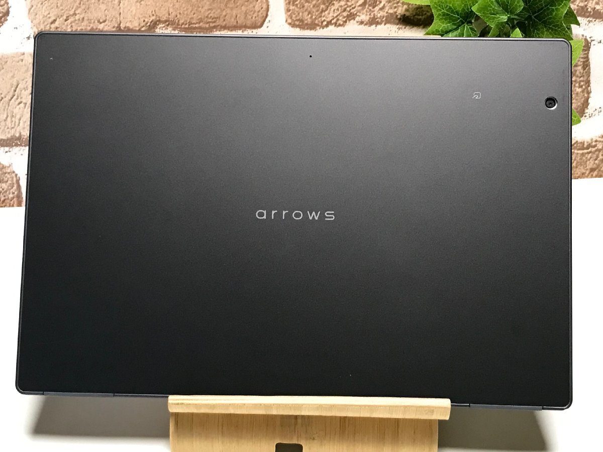 SIMフリーAndroidタブレットF-02K arrows Tabホワイト美品｜Yahoo