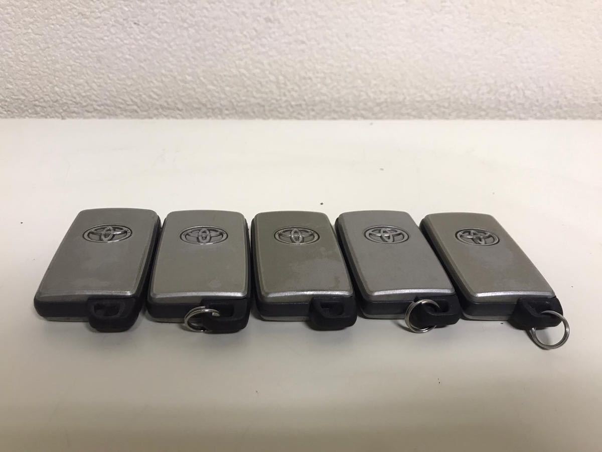 トヨタ 純正 スマートキー 4ボタン アルファード ヴェルファイア ノア