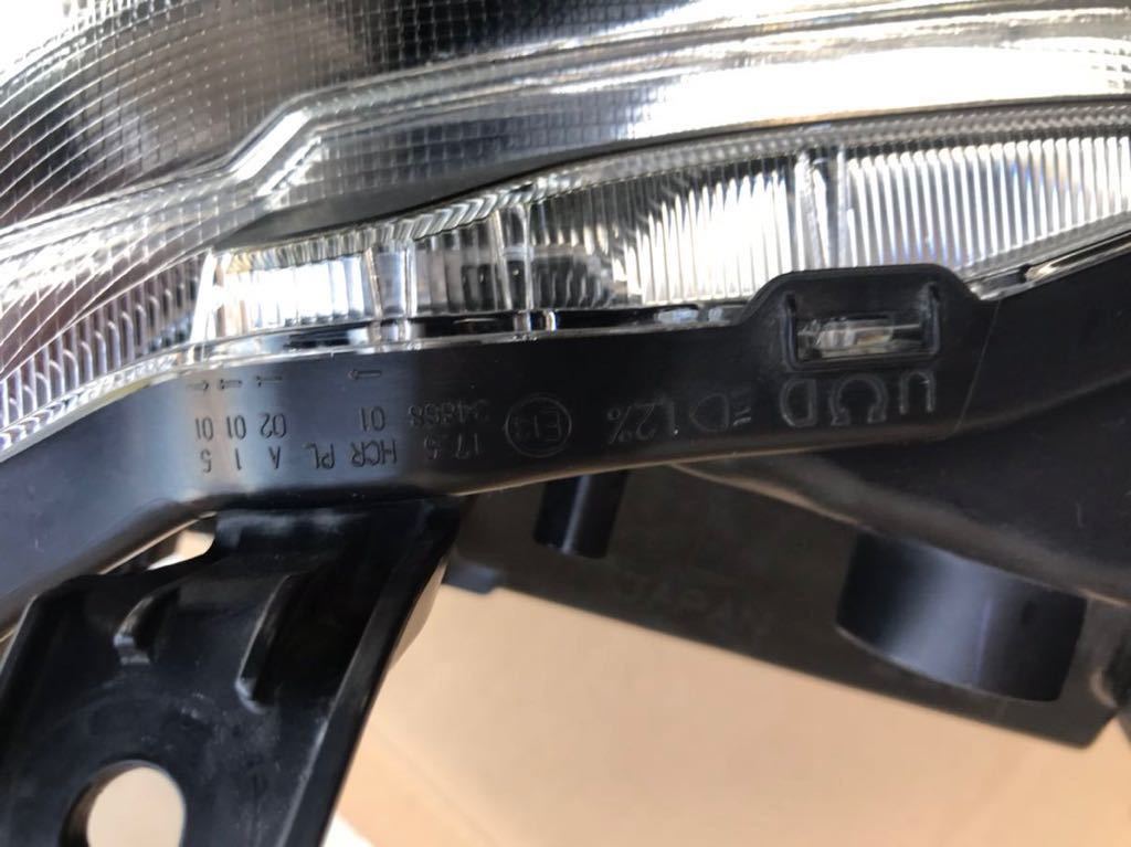 used ダイハツ ハイゼットカーゴ後期 3BD-S321V 左ヘッドライト ASSY
