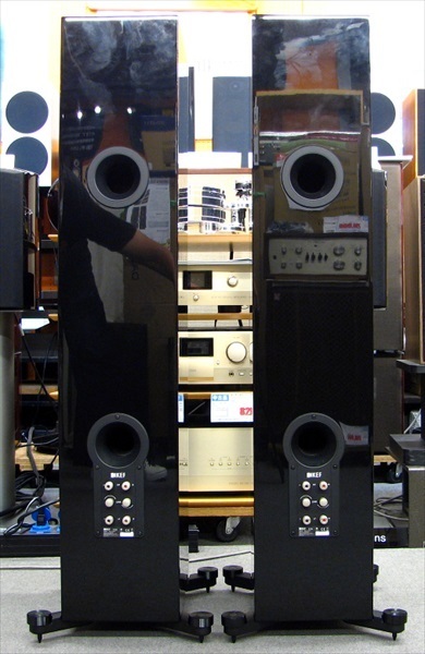スピーカーシステム KEF R700 ピアノブラック 【公式通販】