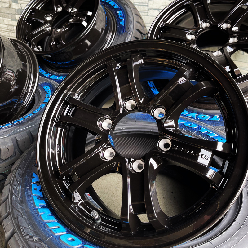 即納 特注キーラーフォース 16×6.5J+38 6/139.7 黒 オープンカントリー 