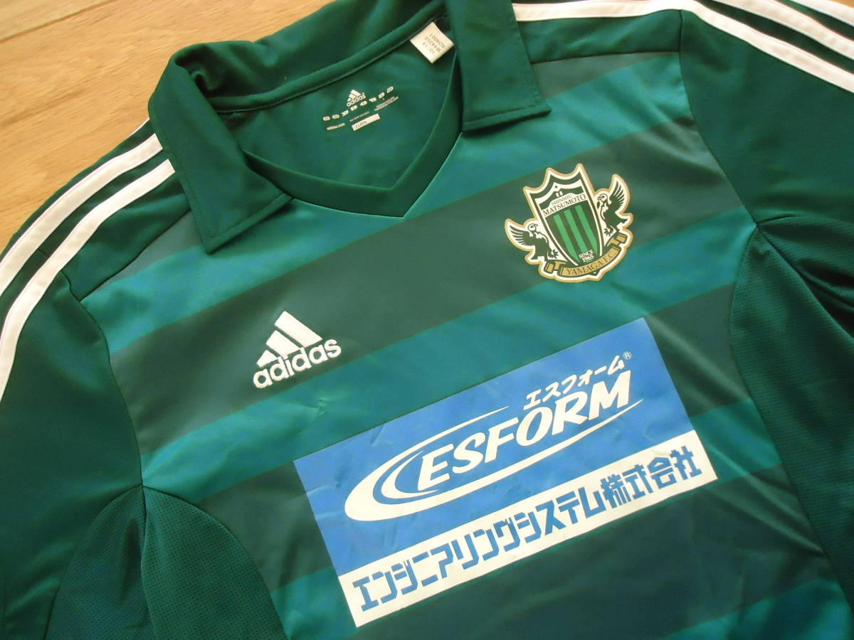 アディダス Adidas サッカー Jリーグ 松本山雅 襟付き 半袖ユニフォーム L グリーン ボーダー Jリーグ 売買されたオークション情報 Yahooの商品情報をアーカイブ公開 オークファン Aucfan Com