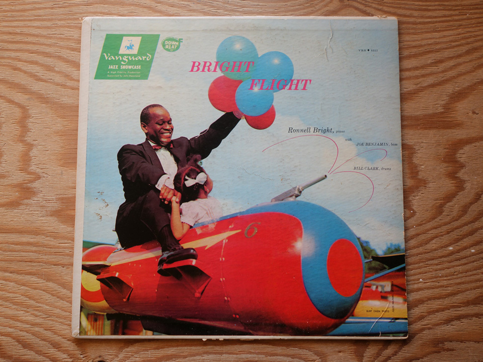 新作，人気セール 米 / 両溝 / オリジナル盤 / Ronnell Bright Trio / Bright Light / VRS-8512 Vanguard(ジャズ一般)｜売買されたオークション情報、yahooの商品情報をアーカイブ公開 - オークファン ジャズ一般