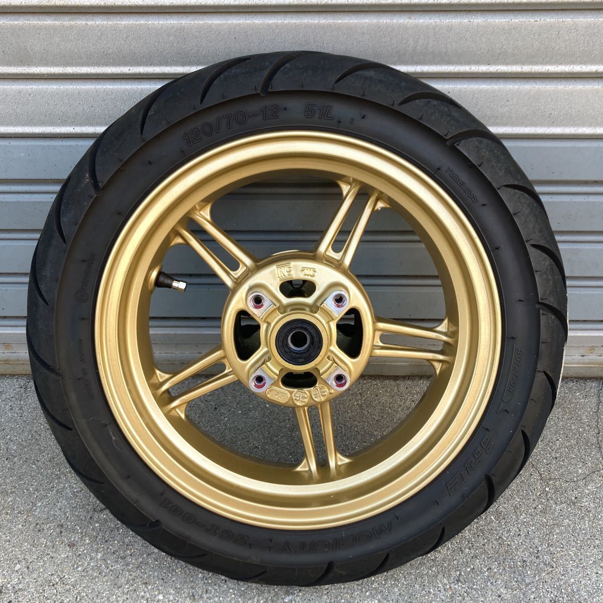 中古】カワサキ Z125PRO リアホイール 限定カラー ゴールド(リア 