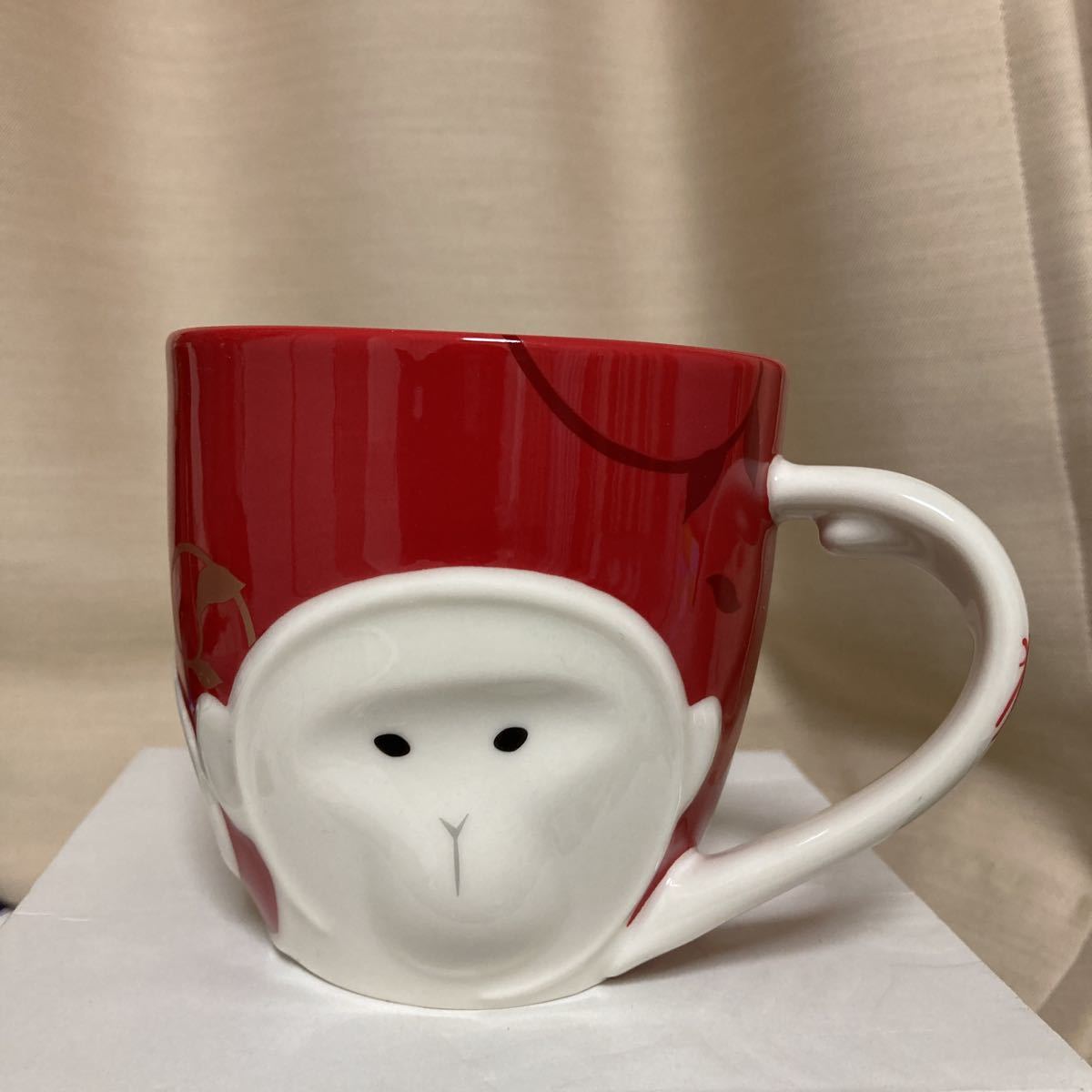 スターバックス ニューイヤー モンキー マグ 干支 さる 猿 陶磁製 売買されたオークション情報 Yahooの商品情報をアーカイブ公開 オークファン Aucfan Com