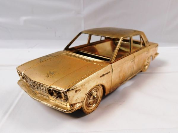 644☆日産ローレル ゴールド色系 シガレットケース? 灰皿？オルゴール 