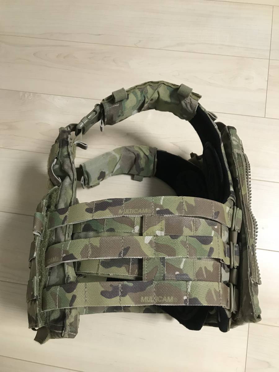 実物 CryePrecision AVS MBAVプレートバッグ サイズSM_2