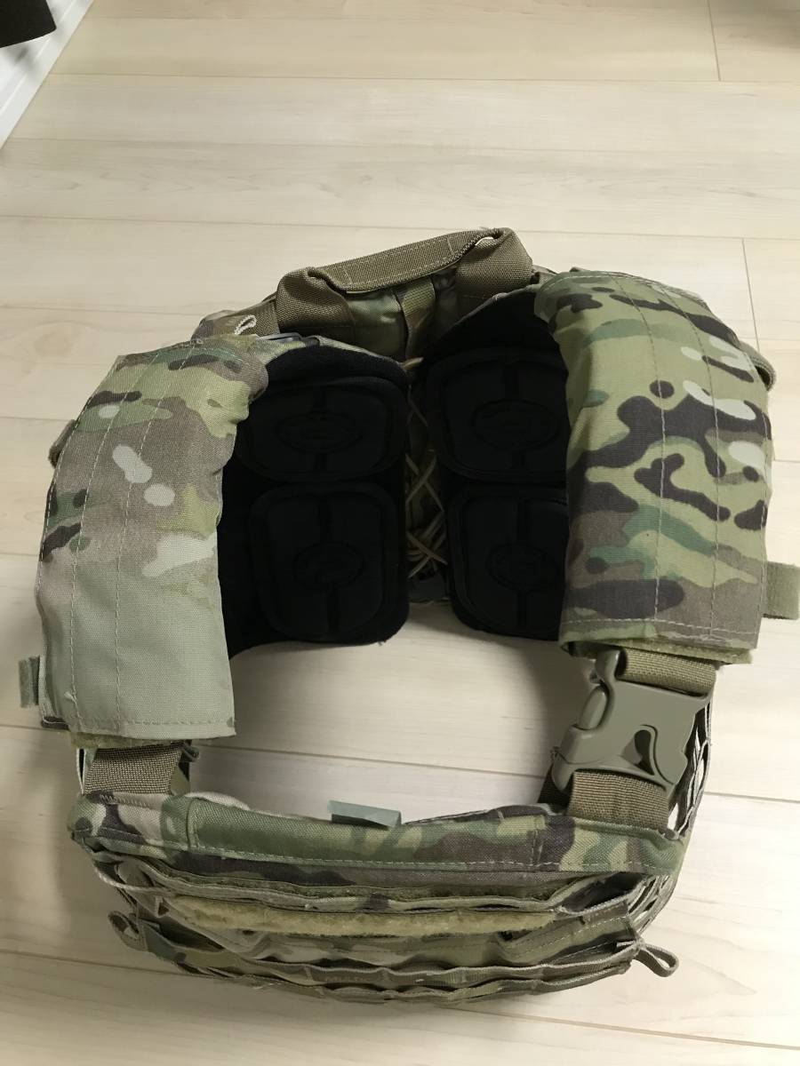 実物 CryePrecision AVS MBAVプレートバッグ サイズSM_5