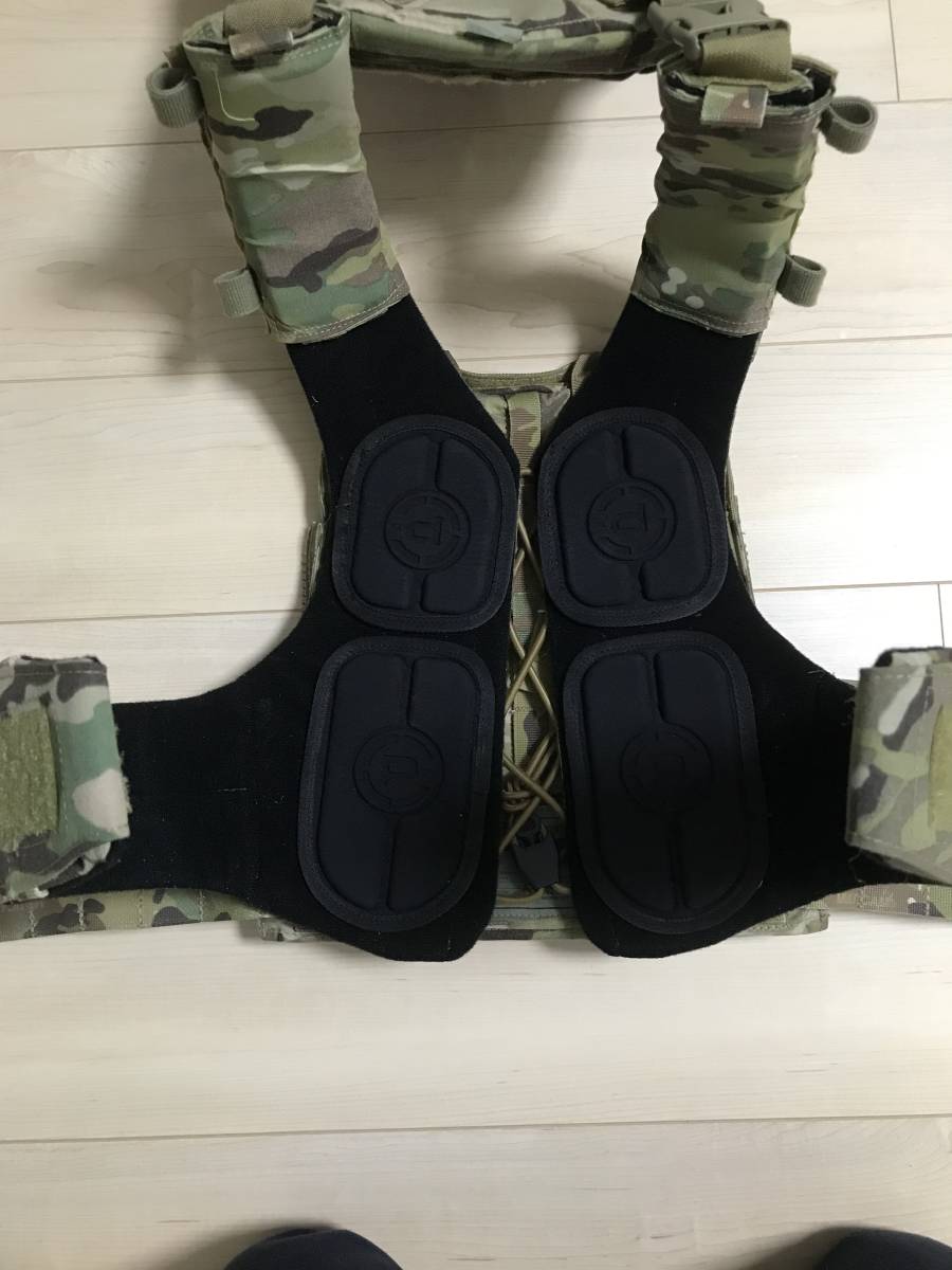 実物 CryePrecision AVS MBAVプレートバッグ サイズSM_6