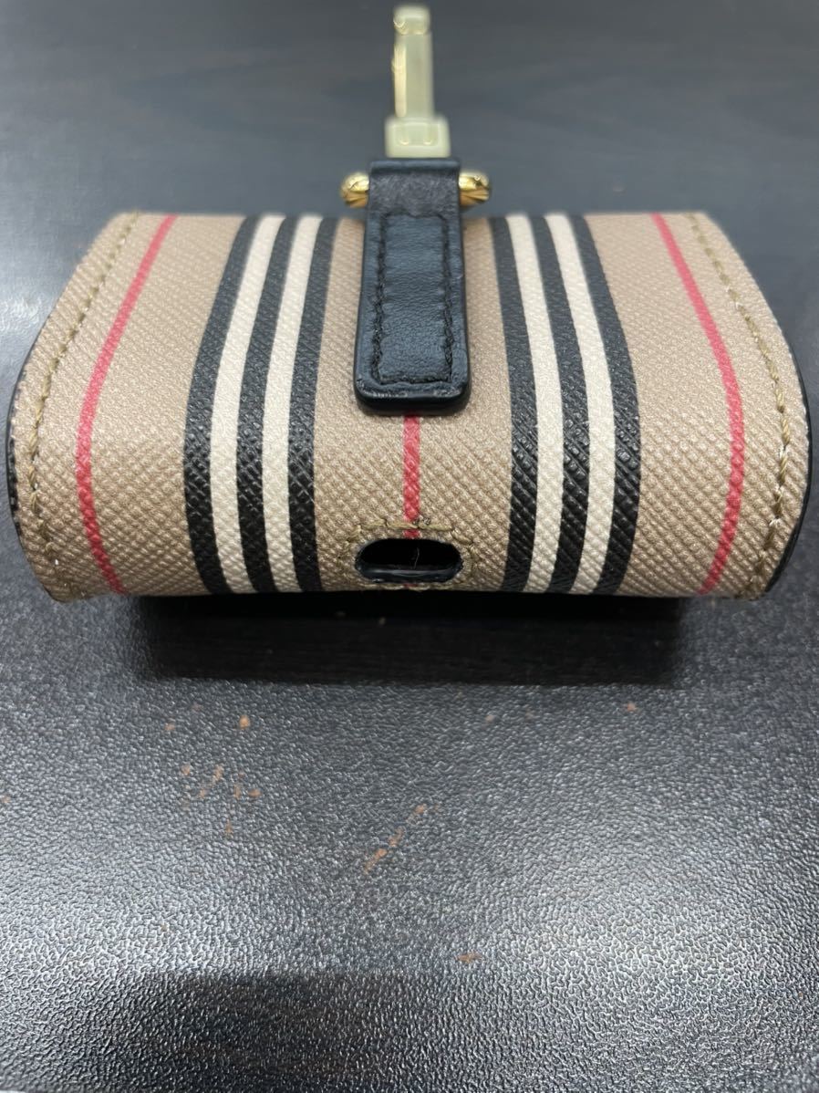 BURBERRY バーバリー - AirPods Case Burberry airpodsケース