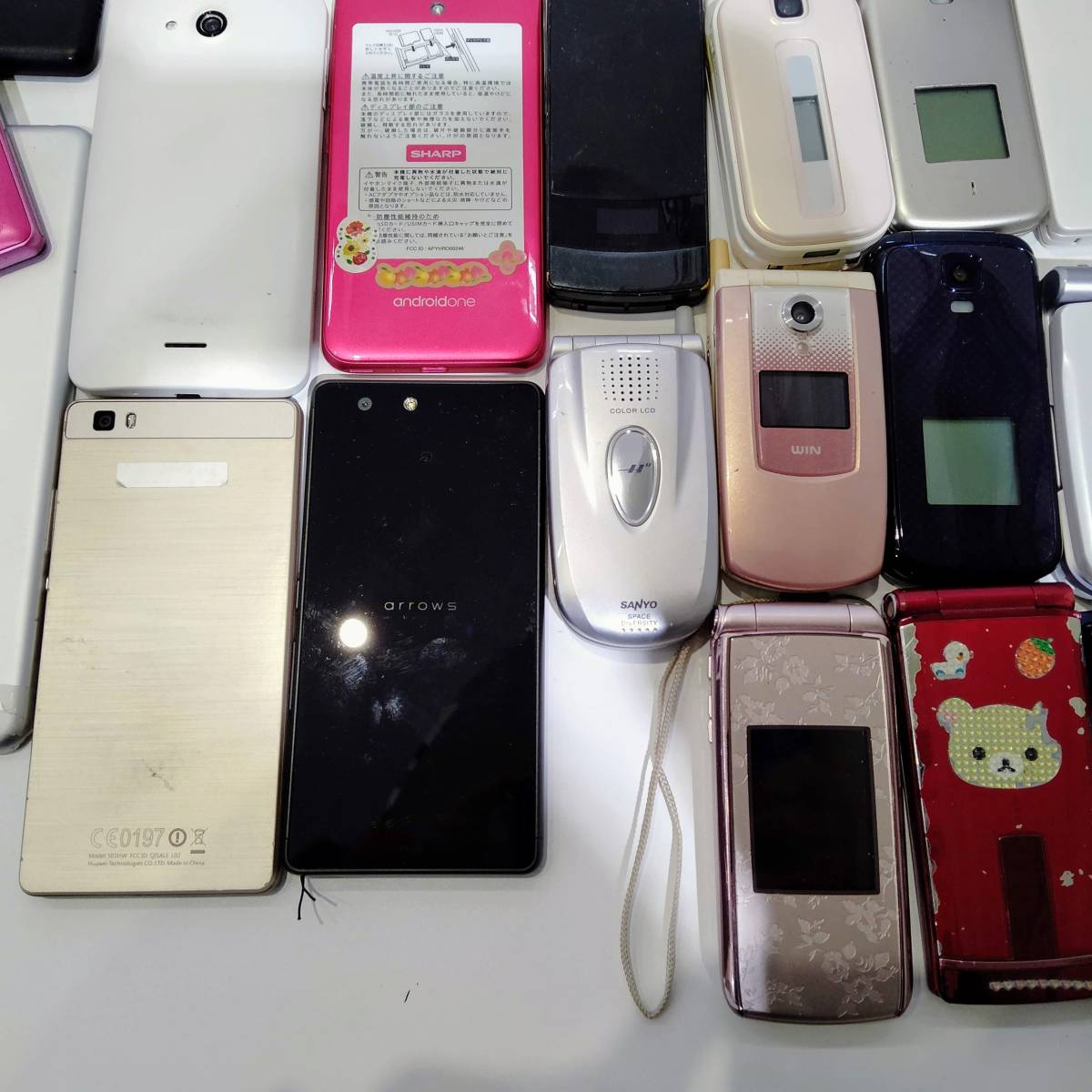 【D-358】ジャンク携帯電話おまとめ　ガラケー29台、Android8台、iPhone2台、iPad2台、kidle1台 ガラケー 携帯電話 まとめ ガラケー3台 古い携帯電話39台 ムスビー｜モバイル市場☆スマホ☆ガラケー☆ジャンク携帯☆50台