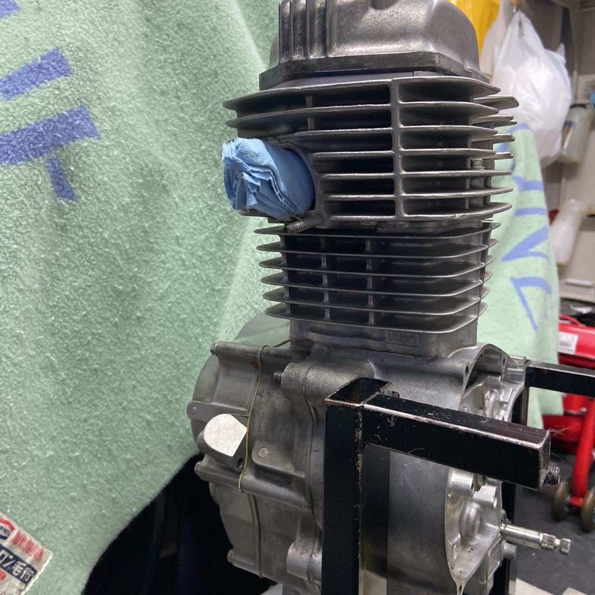 エイプ100 APE100 エンジン HONDA エイプ100 エンジン本体 APE100 NSF100 HC07E XR100 エイプ100 エンジン