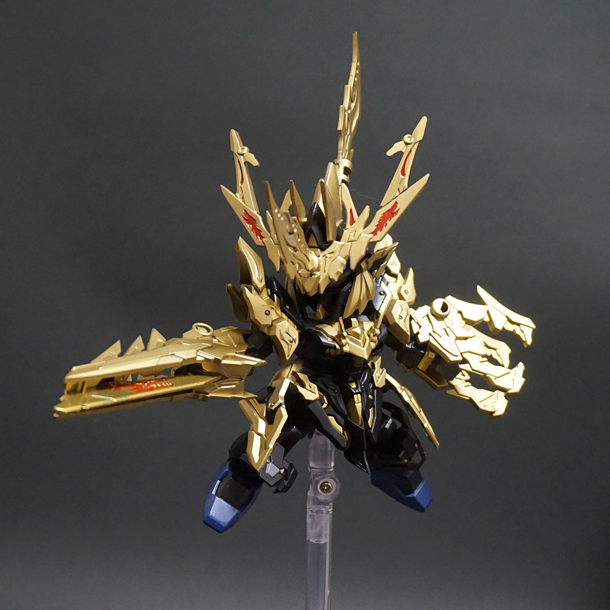 劉禅バンシィ 龍尊劉備ユニコーンガンダム 改造品 塗装済改修完成品 完成品 売買されたオークション情報 Yahooの商品情報をアーカイブ公開 オークファン Aucfan Com