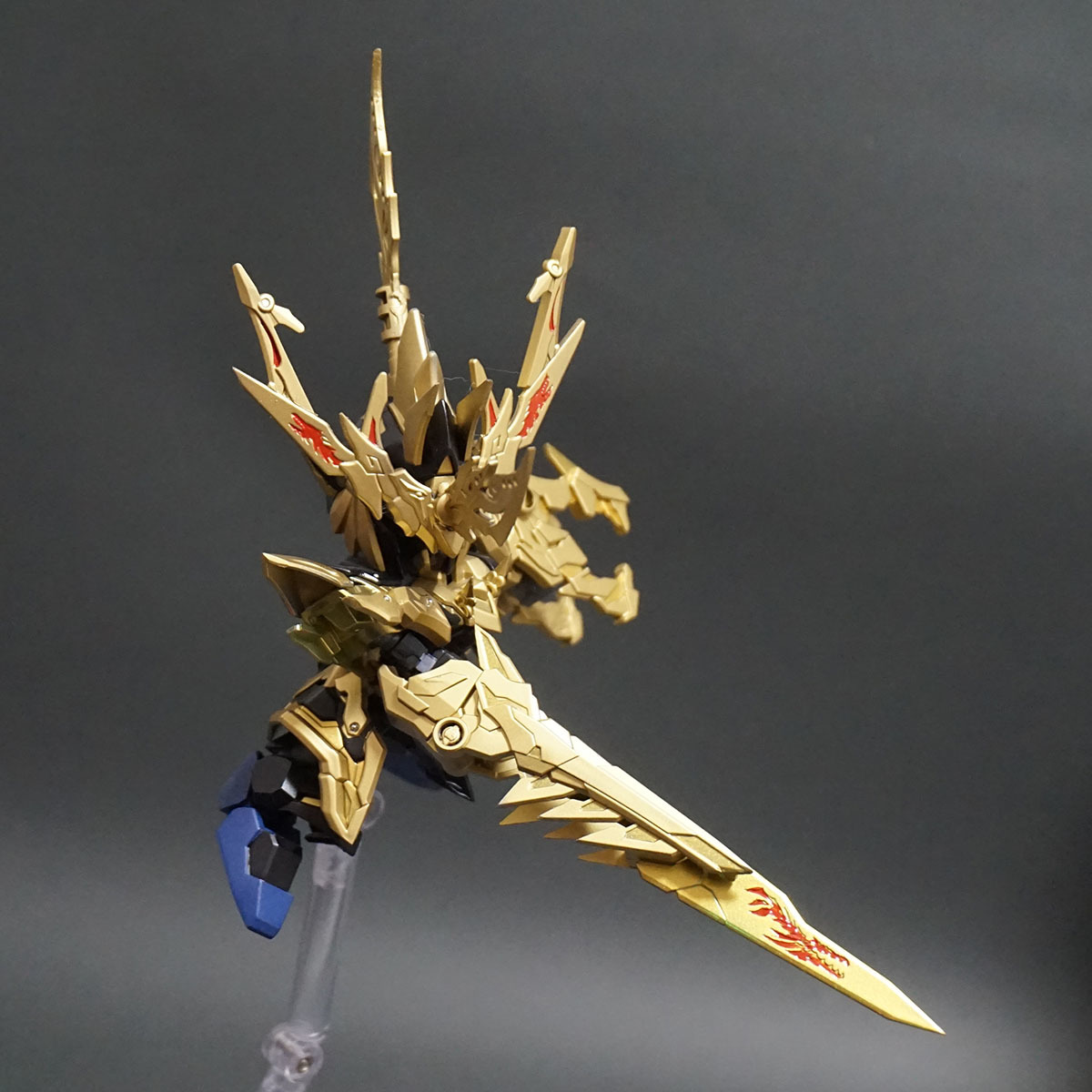 劉禅バンシィ 龍尊劉備ユニコーンガンダム 改造品 塗装済改修完成品 完成品 売買されたオークション情報 Yahooの商品情報をアーカイブ公開 オークファン Aucfan Com