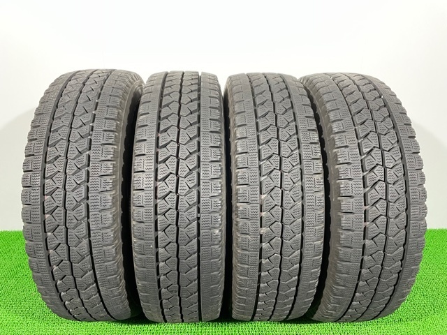 大人気，最新作 215/70R15 107/105L LT ブリヂストン BLIZZAK W979 スタッドレス 4本(中古品)｜売買されたオークション情報、yahooの商品情報をアーカイブ公開 - オークファン 15インチ