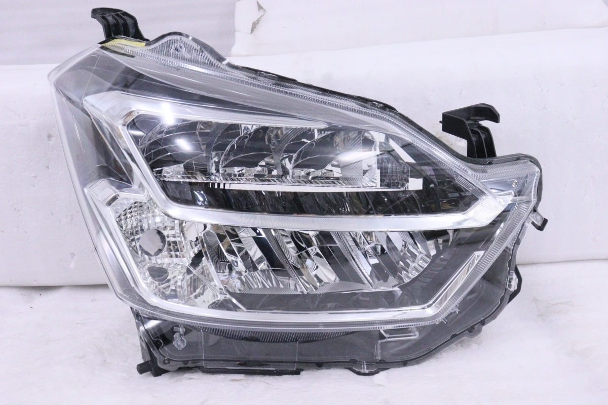 得価，高品質 21-2799 LED LA350S ミライース 右ヘッドライト KOITO 100-69042 打刻:M ブラック 純正 ダイハツ LA360S KK(ヘッドライト)｜売買されたオークション情報、yahooの商品情報をアーカイブ公開 - オークファン ダイハツ用