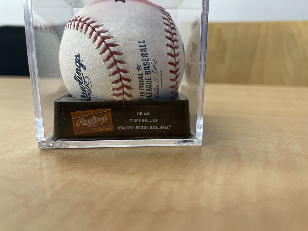 イチロー サイン入り 直筆サインボール (宛名あり)(記念品、関連グッズ 