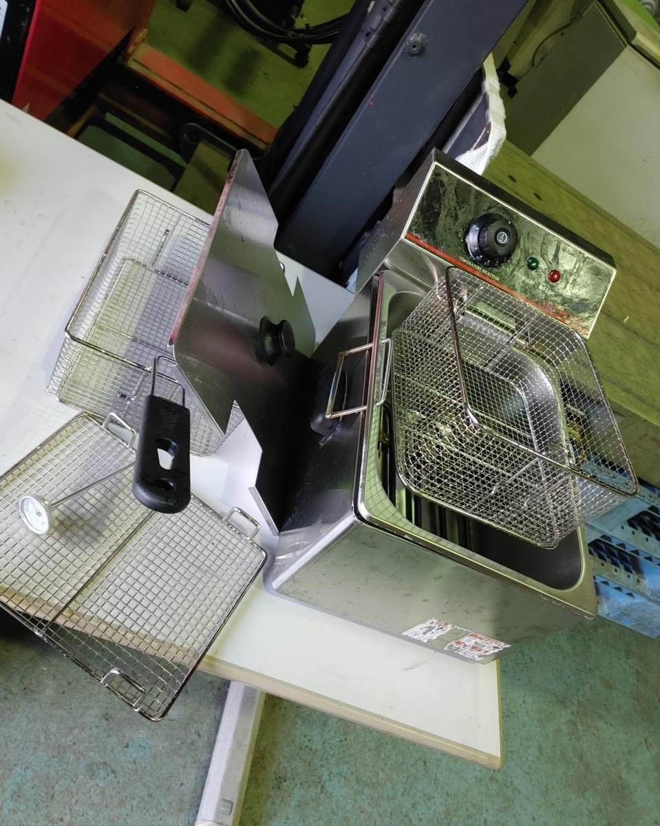 初雪 中部コーポレーション HF-300 氷削機 業務用 電動かき氷機 かき氷