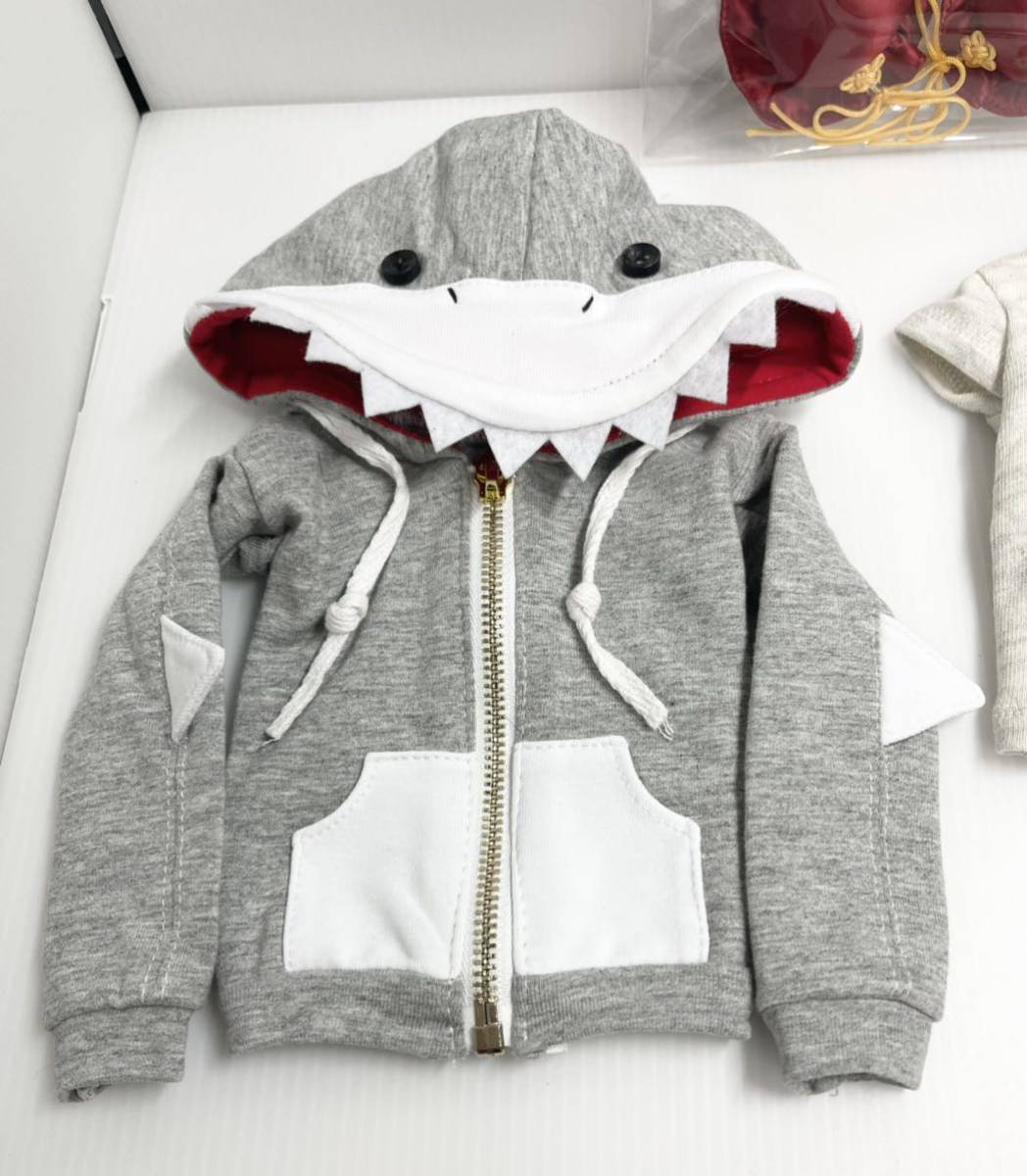 さめどぉる さめガブパーカー MDDサイズ｜ハンドメイド