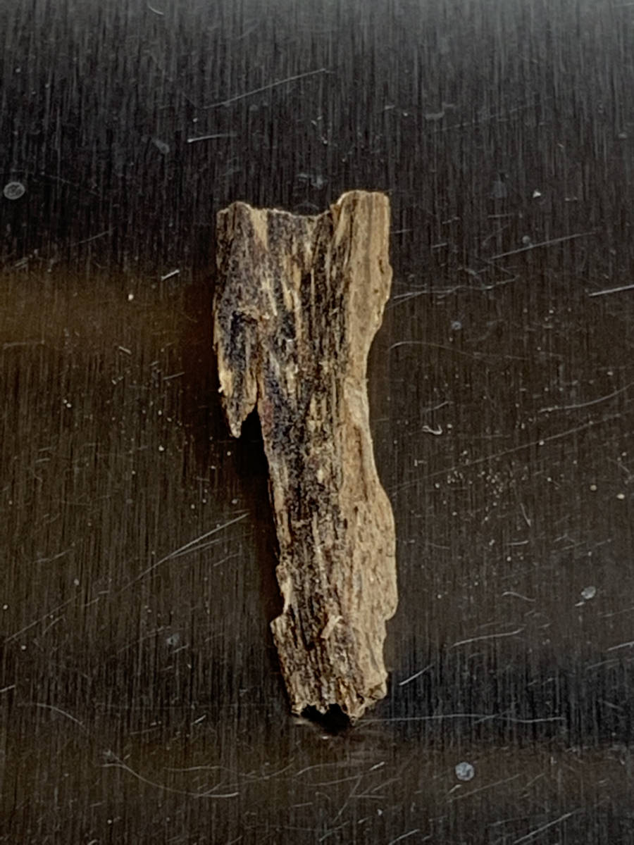 香木 聞香用香木 ☆香道 六国五味 真南蛮 6.1g 樹脂分の