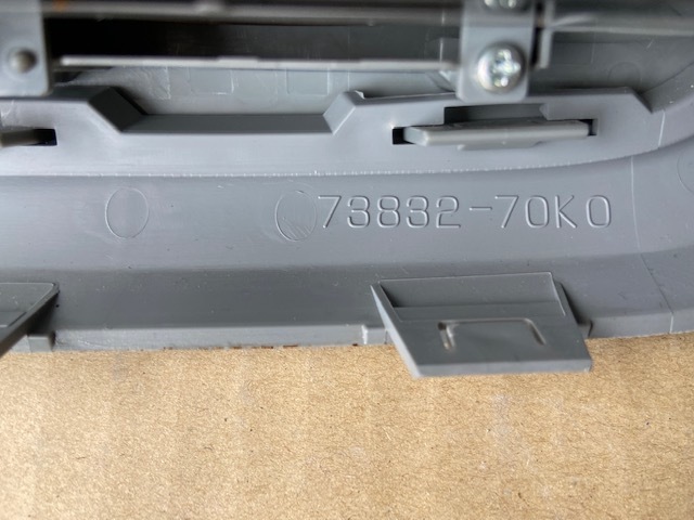MH23S ワゴンR 純正 オーディオパネル | センターパネル オーディオパネルの通販 スズキ アップ ワゴンR&frasl;MH23S mh23s 中古品 2.4-7 ワゴンr スティングレー H23年