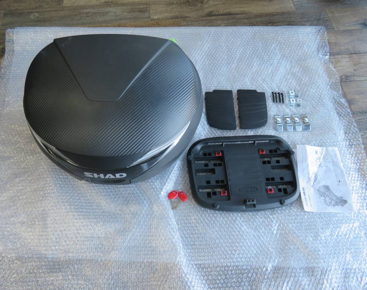 SH39 トップケース | SHAD SH39CA カーボン SHAD(シャッド) – JAPAN Shad - Motardinn D0B39106 黒 通販 Motorcycle