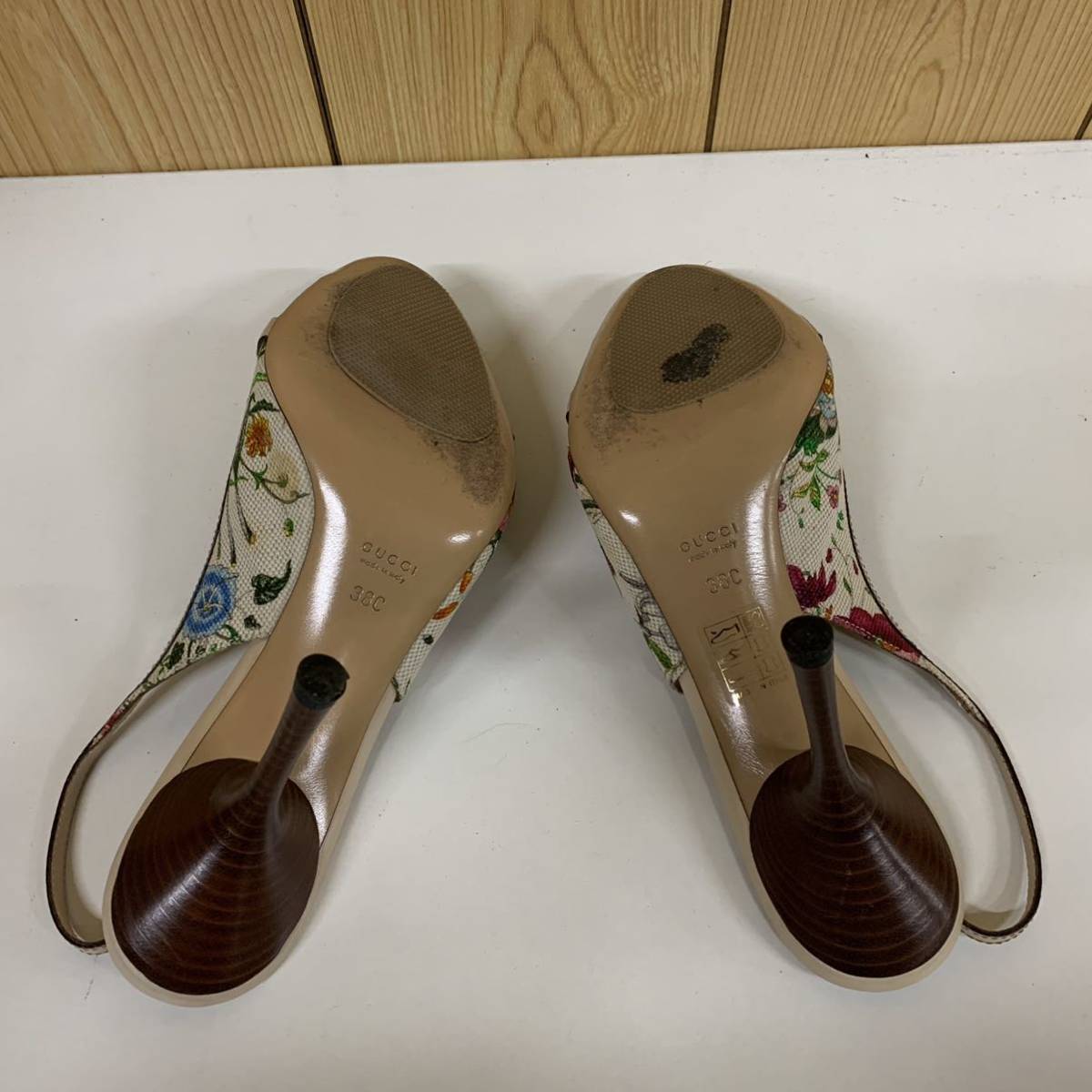 グッチ GUCCI サンダル）のフリマアイテム一覧 ・ GUCCI（ピンヒール