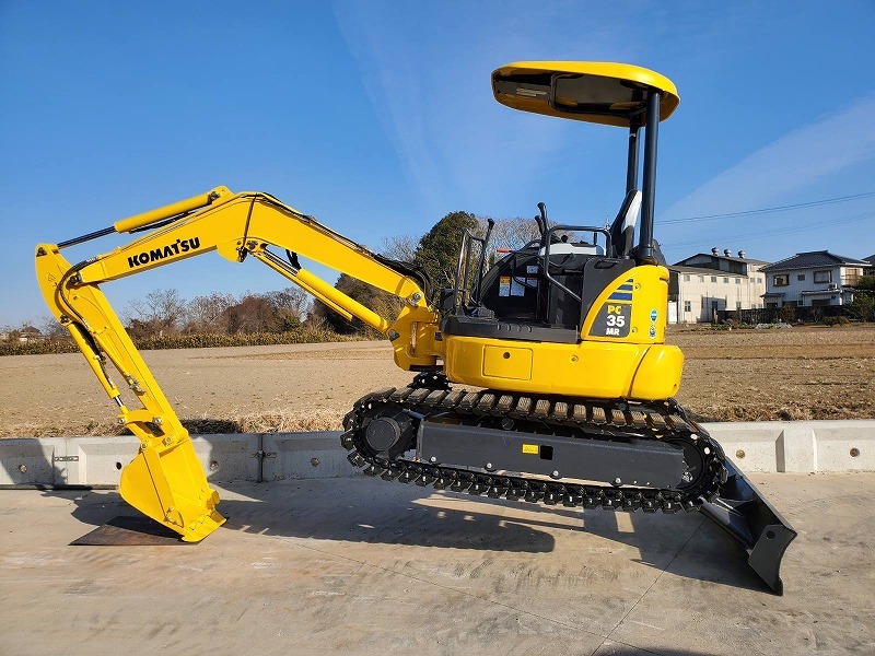 コマツ○ユンボ○PC35MR-3○2015年車○1754Hrs○倍速○配管○新品 