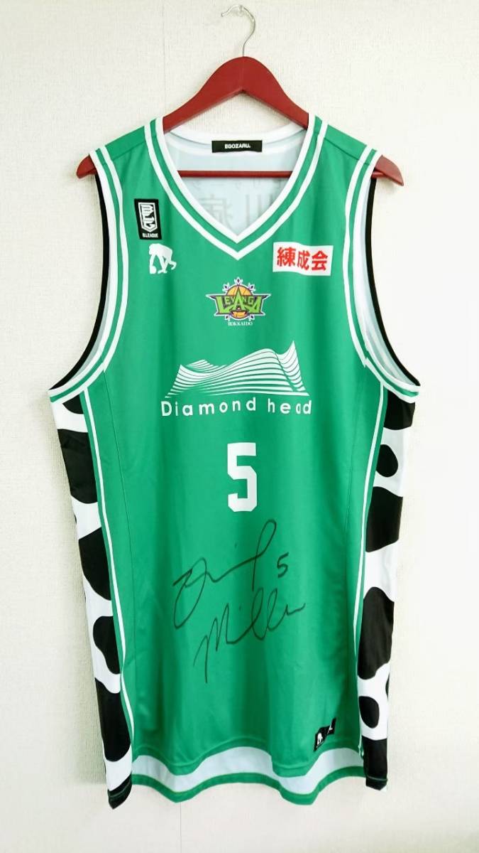 限定セール，人気 レバンガ北海道 #5 ダニエル ミラー選手着用 よつ葉様コラボユニフォーム上下セット サイン入り B.LEAGUE 2021-22シーズン(記念ユニフォーム)｜売買されたオークション情報、yahooの商品情報をア ユニフォーム