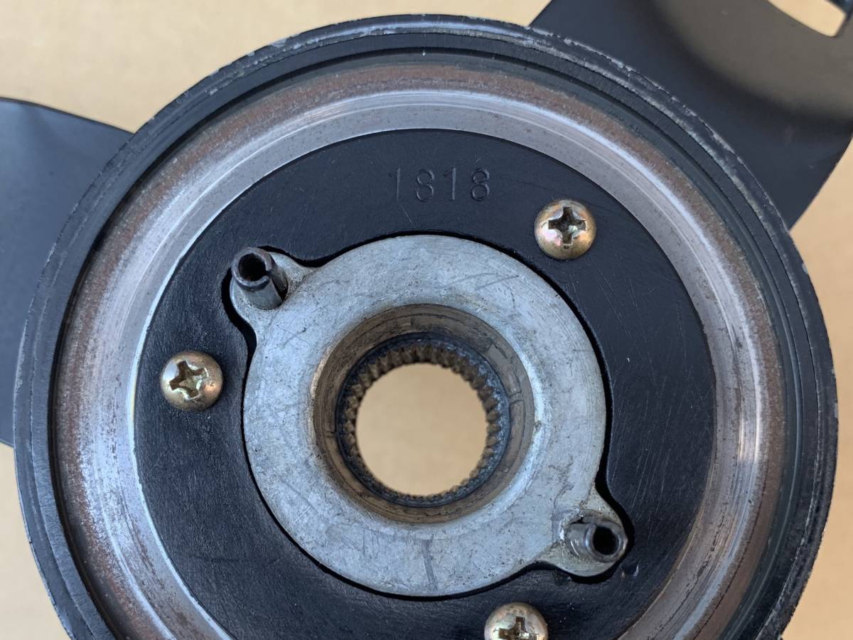 ダッツンコンペ　当時物　スカイラインホーンパット付き コンペ ダットサン 当時物 初期 ホーンパッド付スカイライン⁄ハコスカ