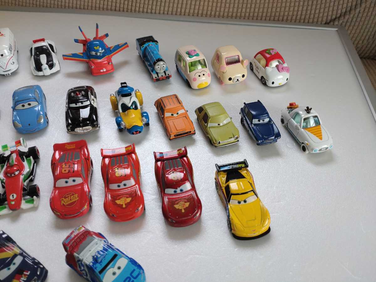トミカ ディズニー カーズ 色々 62台セット