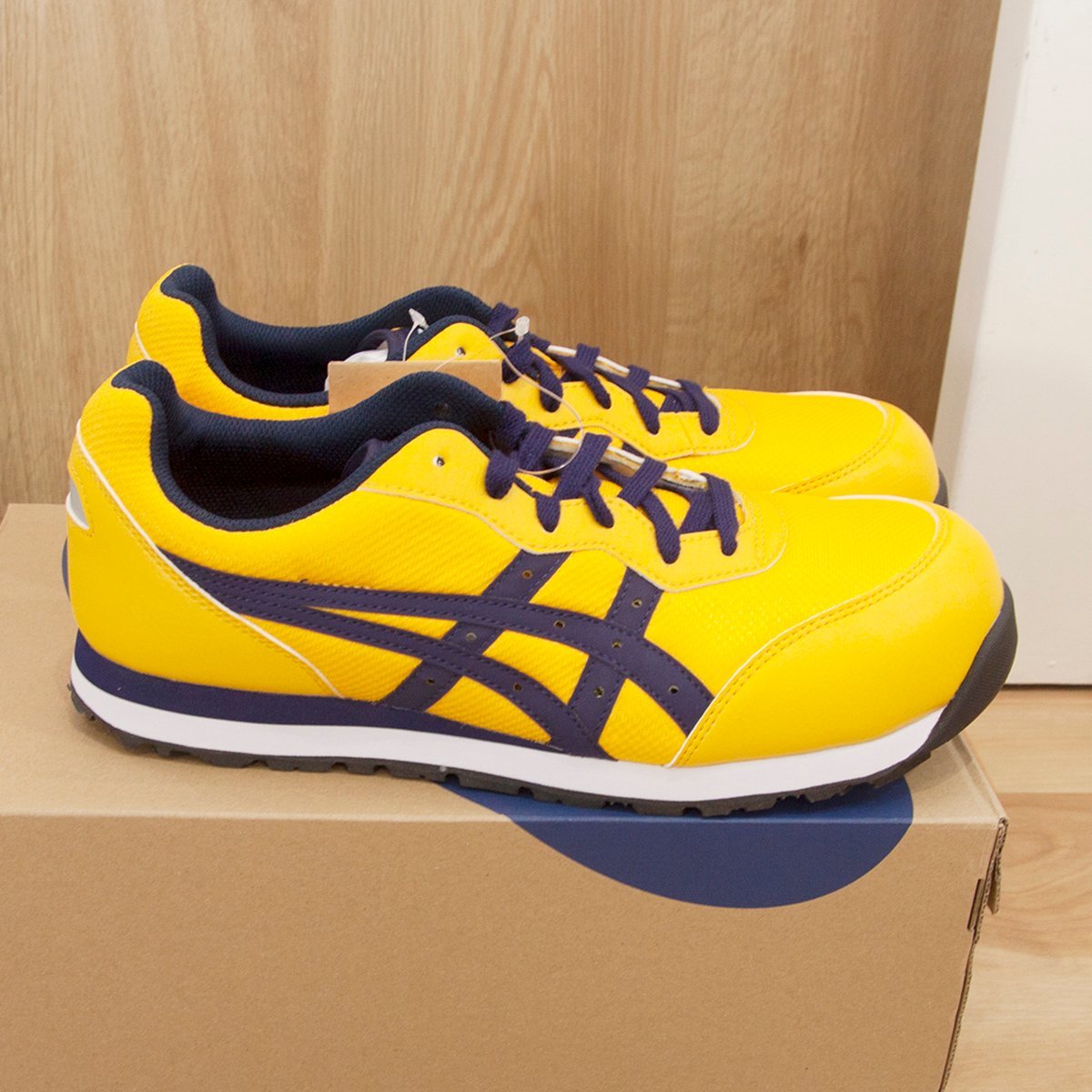 asics】アシックス「ウィンジョブ/WINJOB CP201」FCP201-0433 27.0cm 