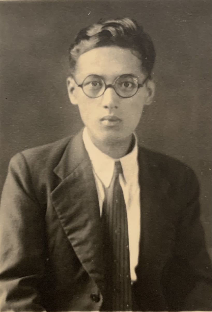 戦前 背広 男性 1枚 裏書き 古写真 昭和 戦前 着物 国民服 スーツ 外套 コート 服装 洋装 大日本帝国 資料 日本軍 白黒写真 016 その他 売買されたオークション情報 Yahooの商品情報をアーカイブ公開 オークファン Aucfan Com