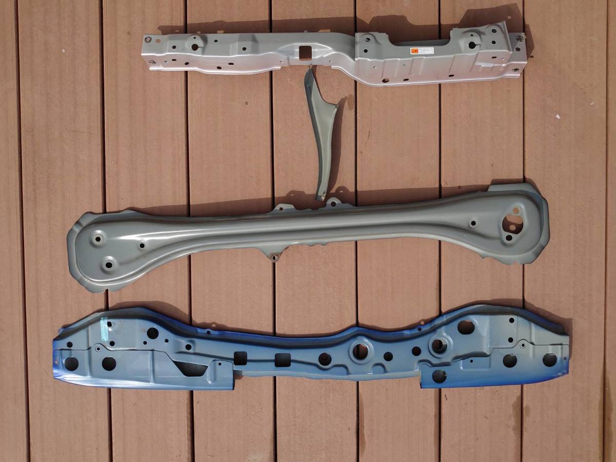 LA600S/LA610S タントカスタム　 サポート4点セット　ID565