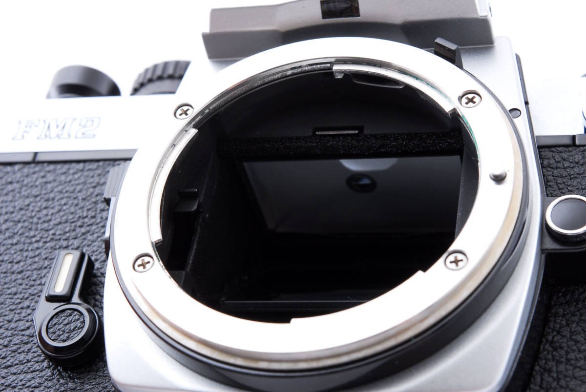 ☆極上美品☆ Nikon New FM2 シルバー ボディ ニコン フィルムカメラ