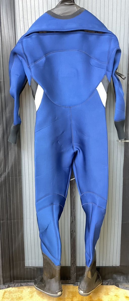 数本のみ使用】TUSAドライスーツ 175CM～180CM 70～75KG ブーツ27CM