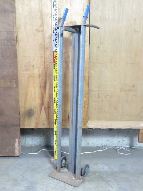 人気，人気セール 1円スタート 建築板金 運搬用 アングルコイル台 ローラー長さ 1160mm ハ9340(ハンドツール、大工道具)｜売買されたオークション情報、yahooの商品情報をアーカイブ公開 - オークファン その他