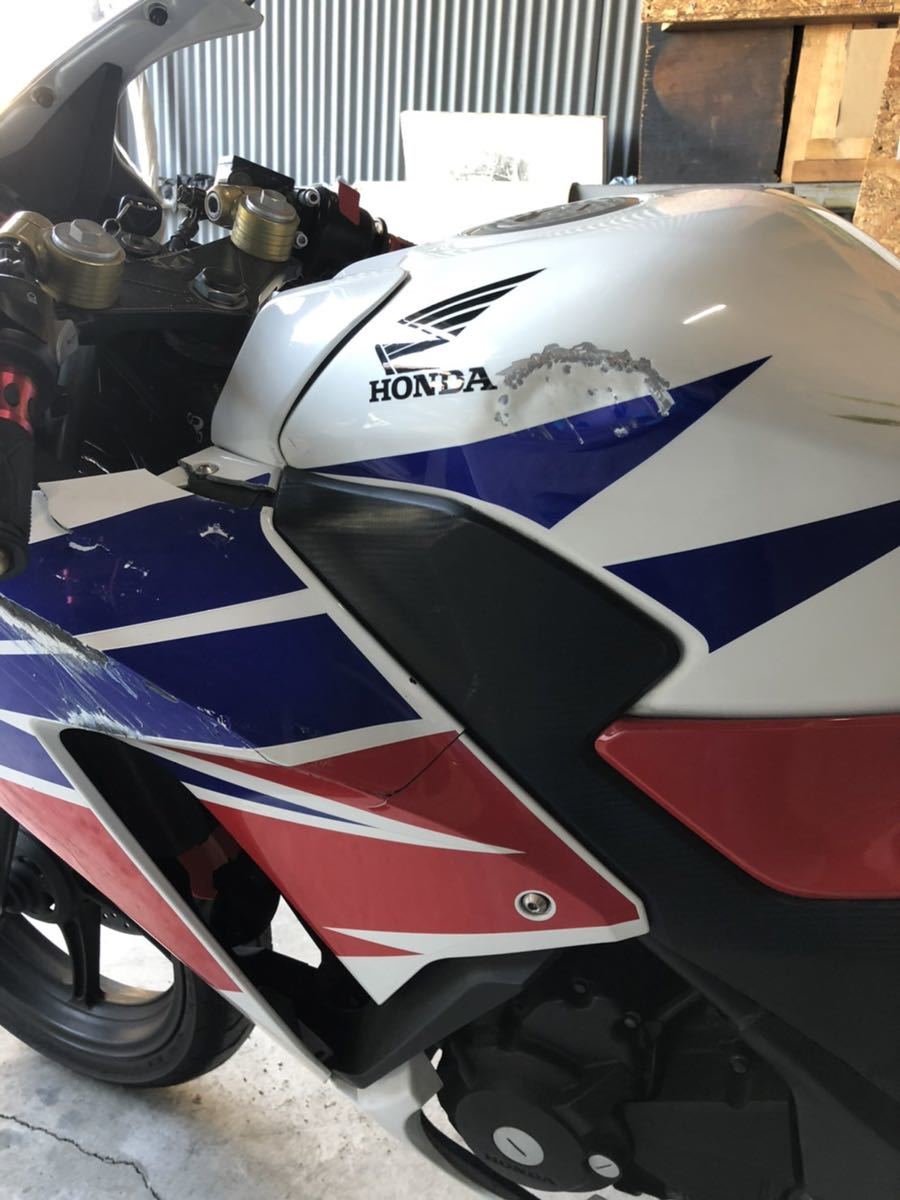 大阪発 堺 Cbr250r Mc41 後期 白青 実働 絶好調 ホンダ Cbr250 Cbr Zx レーサー Yzf 126cc 250cc 売買されたオークション情報 Yahooの商品情報をアーカイブ公開 オークファン Aucfan Com