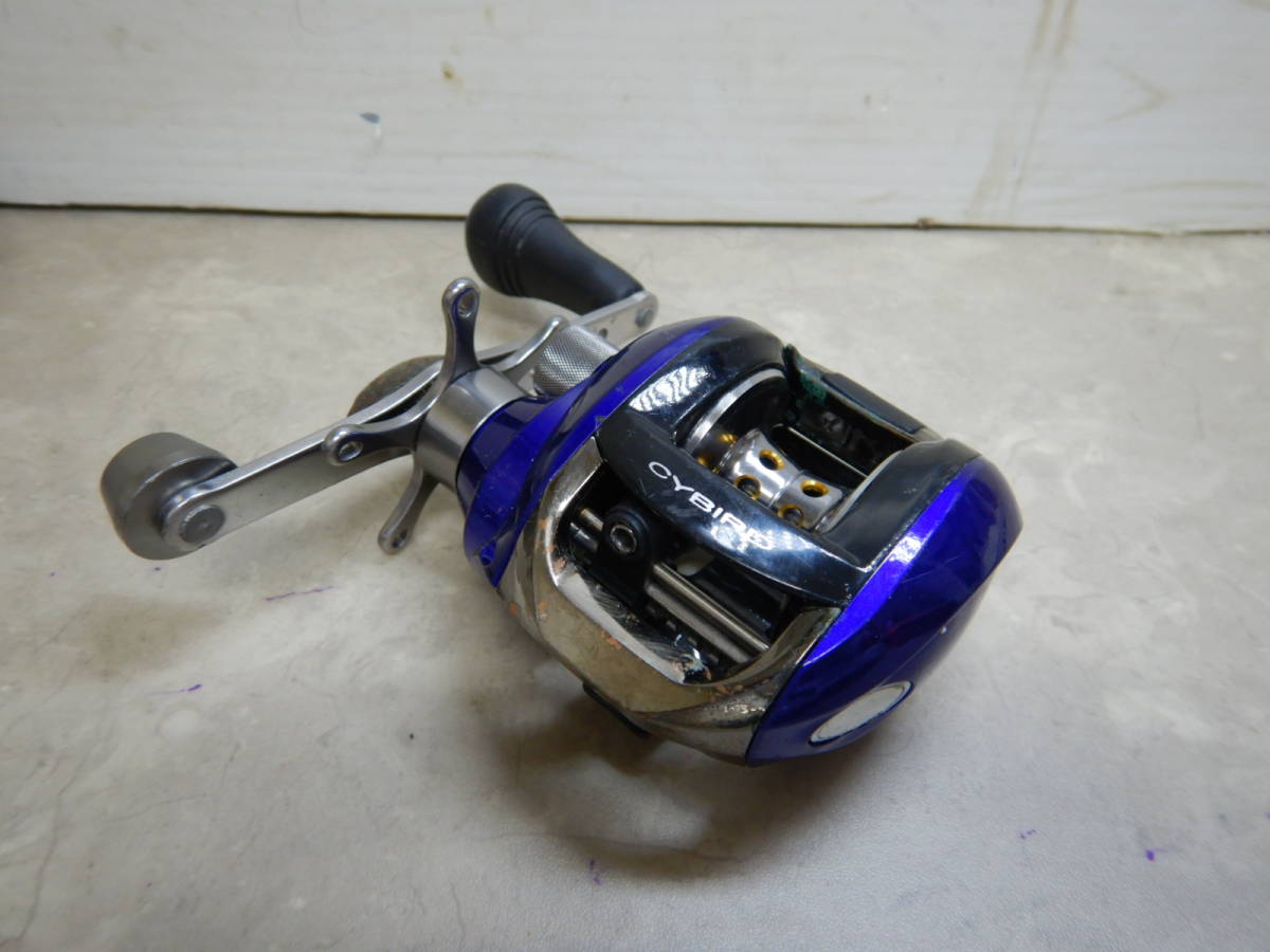 k135 alpha tackle アルファ タックル CYBIRD 100 ベイトリール 海釣り
