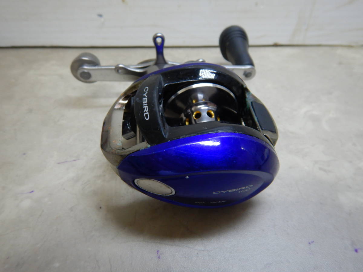 k135 alpha tackle アルファ タックル CYBIRD 100 ベイトリール 海釣り