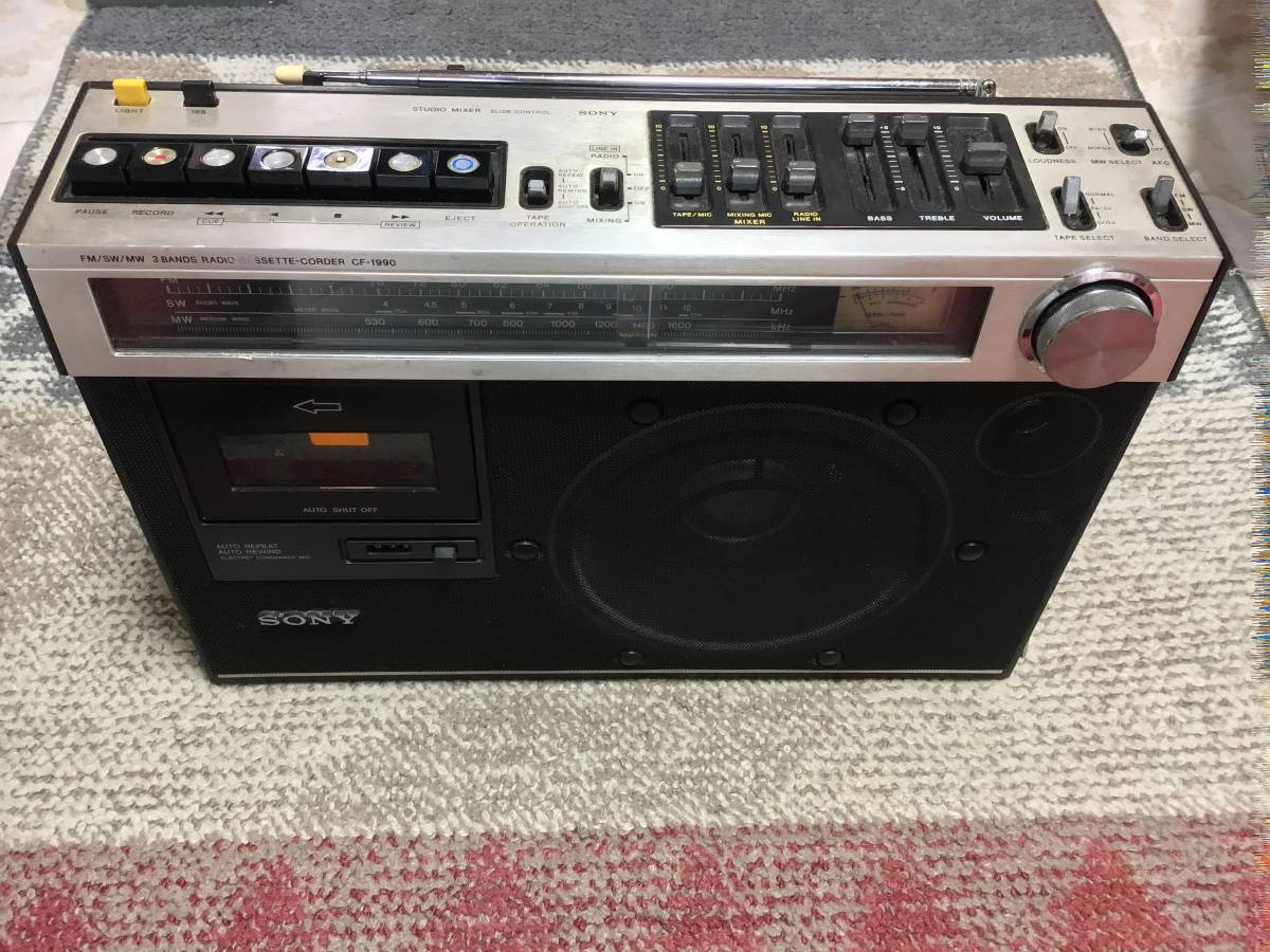 ソニーラジオ　ＩＣＦー５５００ 完動品 ソニー Radio Sony ICF-5500 昭和レトロ SONY MW 3バンドラジオ 良品