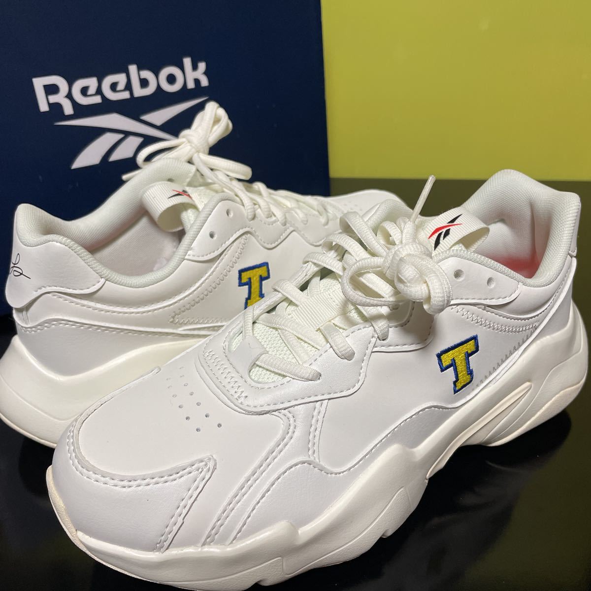 26.5cm ☆ Reebok x BTS BT21 Royal Turbo impulse Clean Shoes TATA 