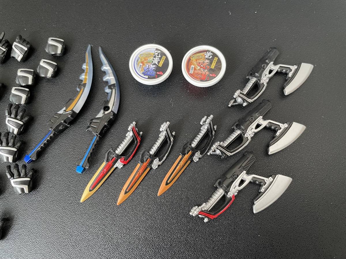 S.H.フィギュアーツ9体 仮面ライダーカブト ガタック ザビー ダーク