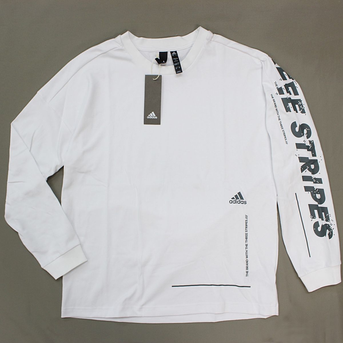 アディダス Adidas メンズ ワード ルーズ カジュアル スポーツ 長袖 Tシャツ Xxlサイズ Gn0760 Xo 三 零 Qwer Xlサイズ以上 売買されたオークション情報 Yahooの商品情報をアーカイブ公開 オークファン Aucfan Com