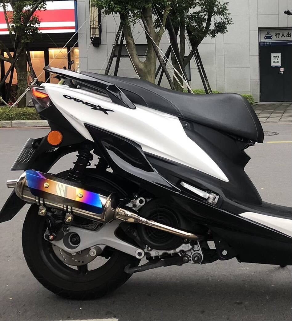 残り1本限定 シグナスX用 台湾隔壁マフラー.TILIER管 ステンレスアップ