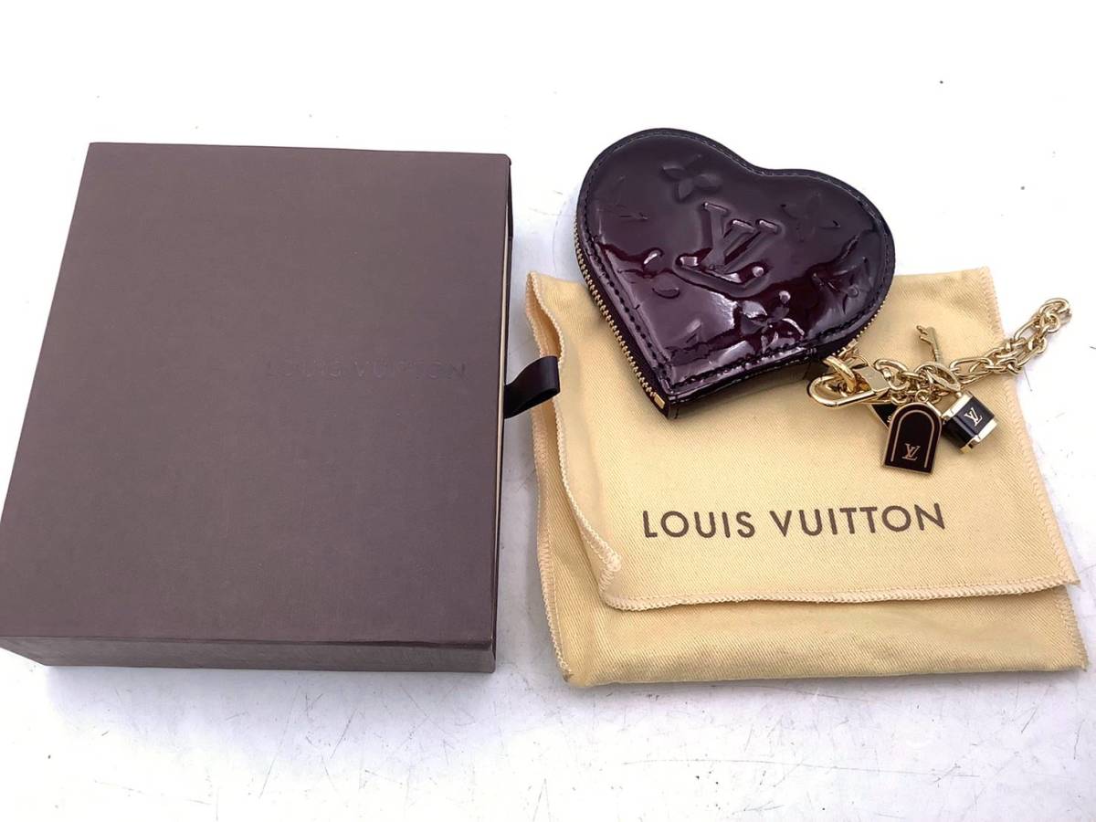 ルイ ヴィトン VUITTON ヴェルニ ハート型コインケース ◇コインケース
